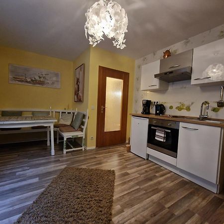 Marburg Apartment Pfiffige Luisa In Ruhiger Waldrandlage Mit Balkon Und Wintergarten מראה חיצוני תמונה