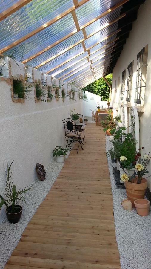Marburg Apartment Pfiffige Luisa In Ruhiger Waldrandlage Mit Balkon Und Wintergarten מראה חיצוני תמונה